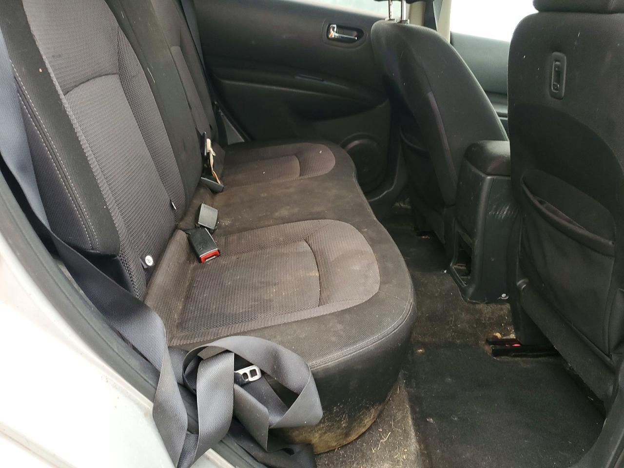 2012 NISSAN ROGUE