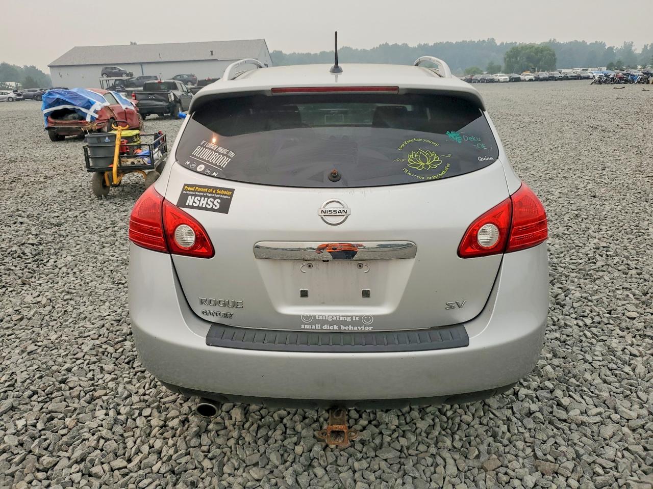 2012 NISSAN ROGUE