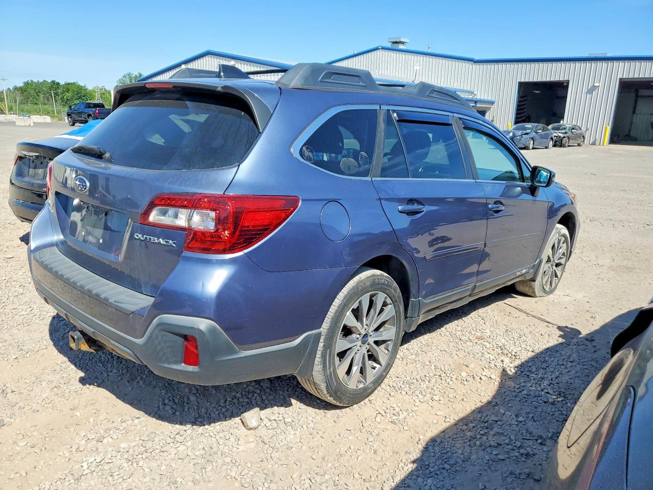 2018 SUBARU OUTBACK