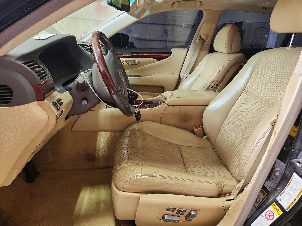 2009 LEXUS LS460