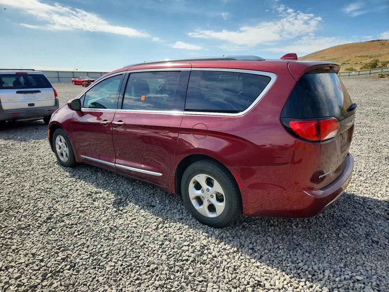 2017 CHRYSLER PACIFICA
