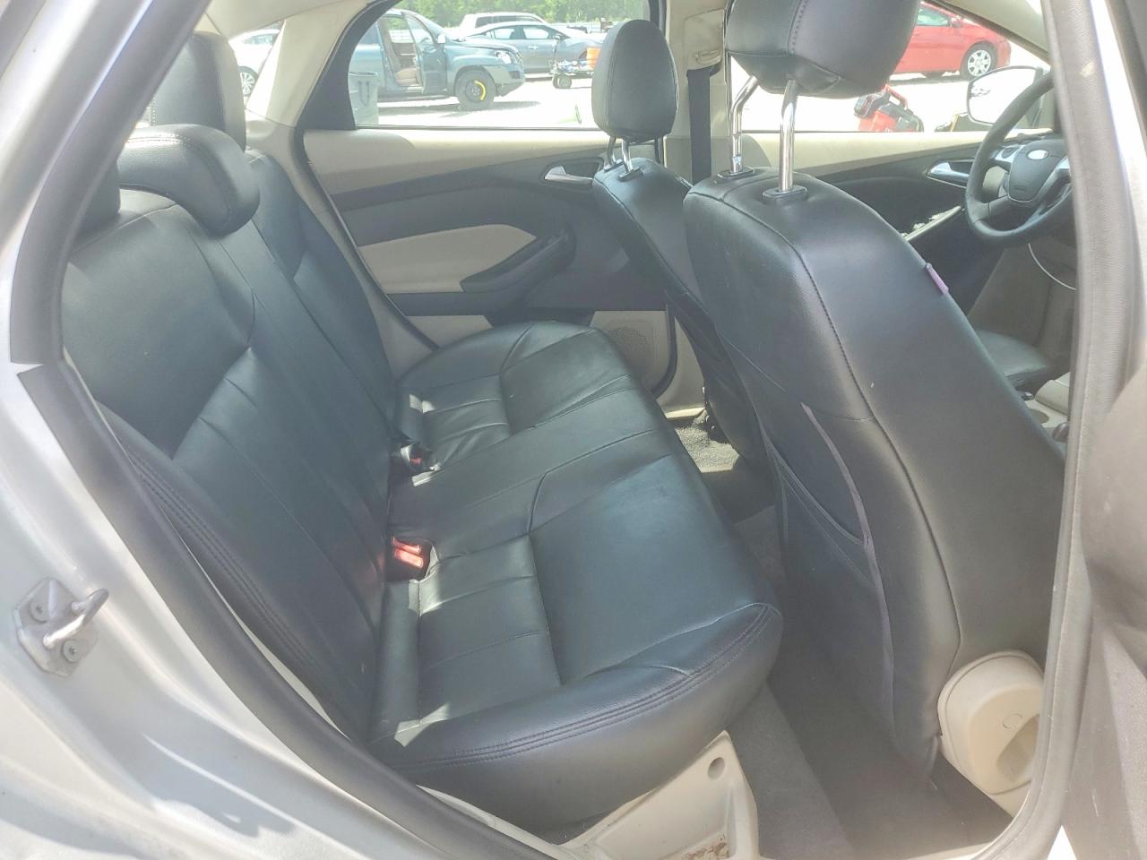 2012 FORD FOCUS