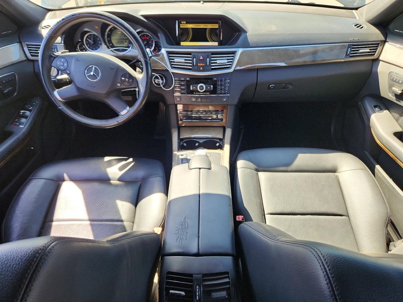 2010 MERCEDES-BENZ E-CLASS