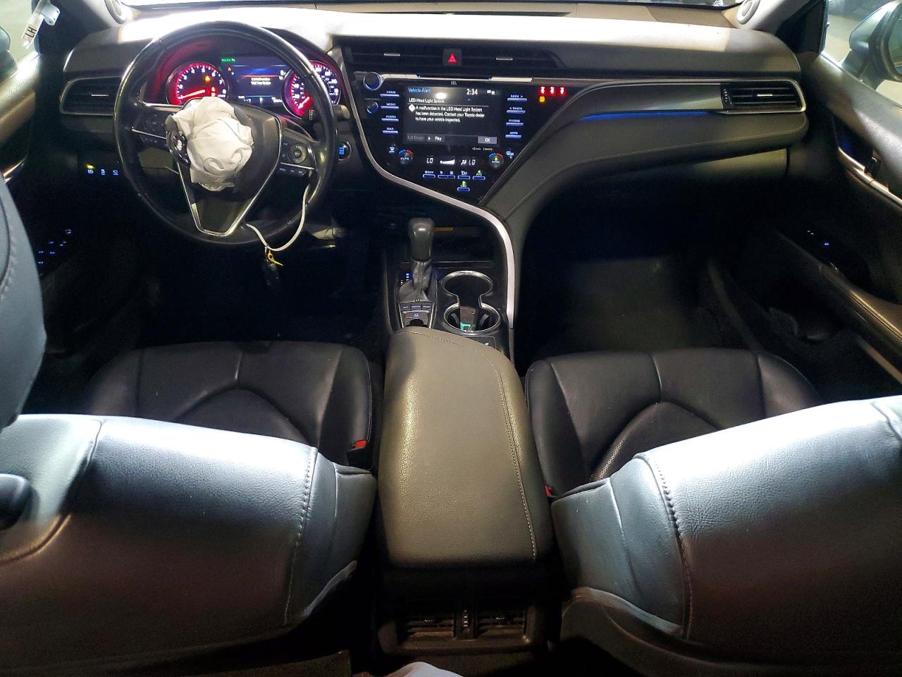 2019 TOYOTA CAMRY