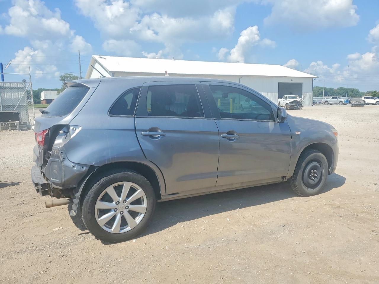 2014 MITSUBISHI OUTLANDER