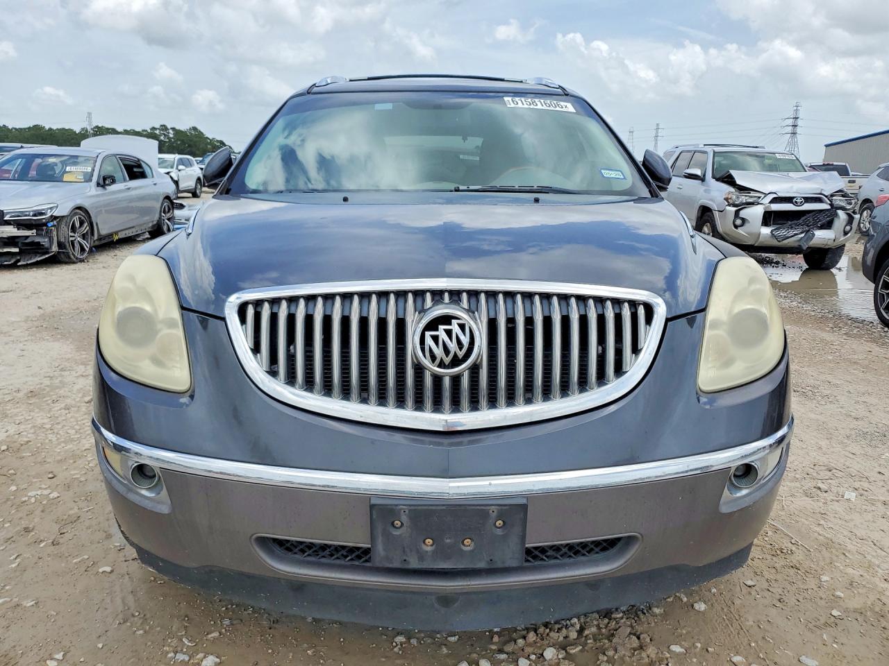 2011 BUICK ENCLAVE