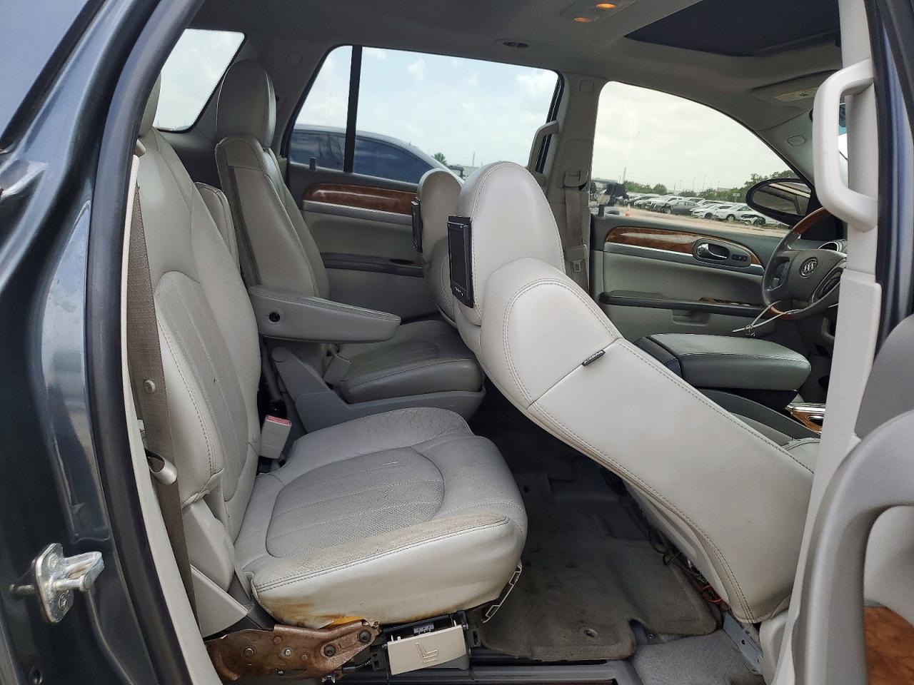 2011 BUICK ENCLAVE