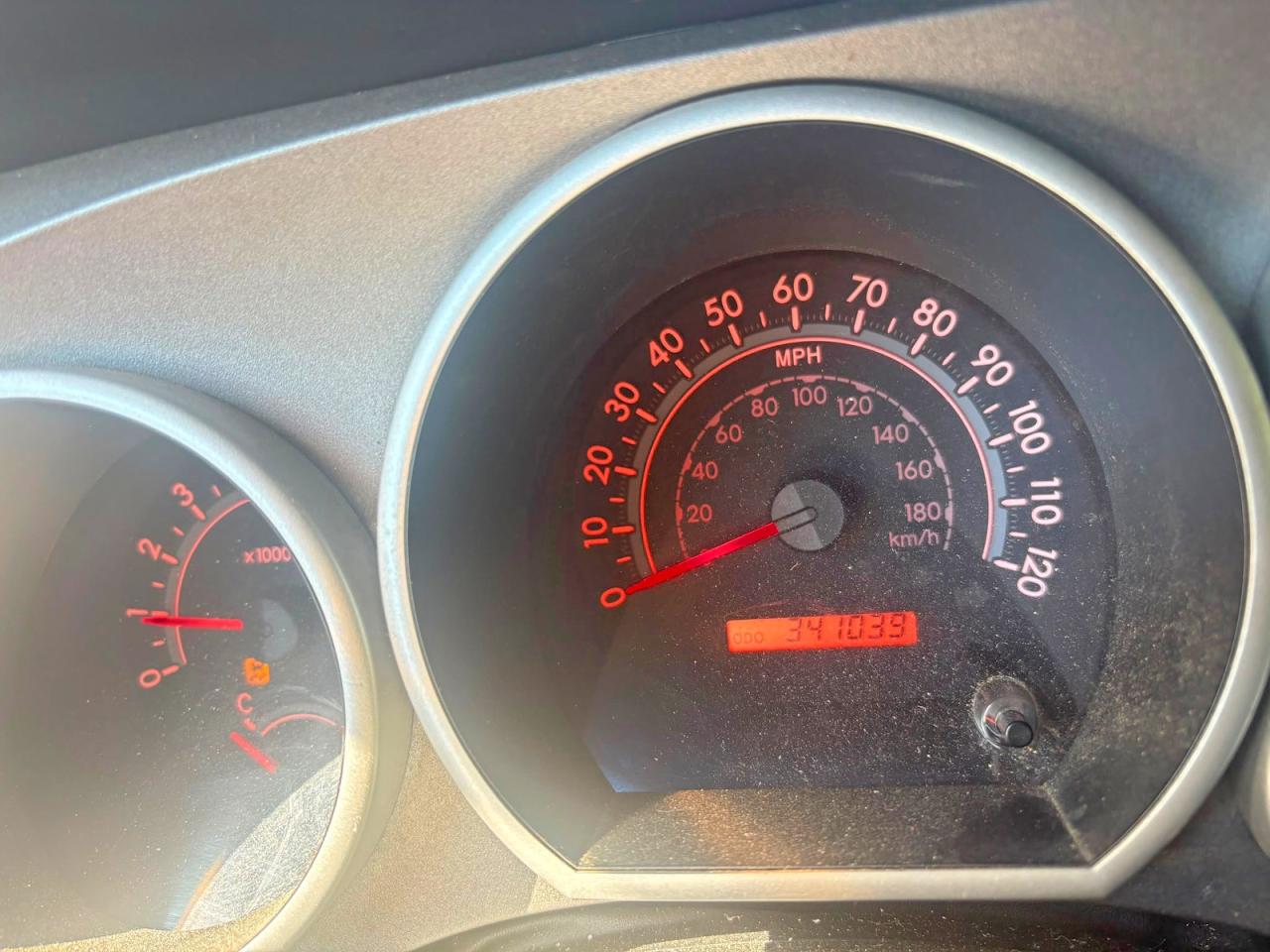 2011 TOYOTA TUNDRA