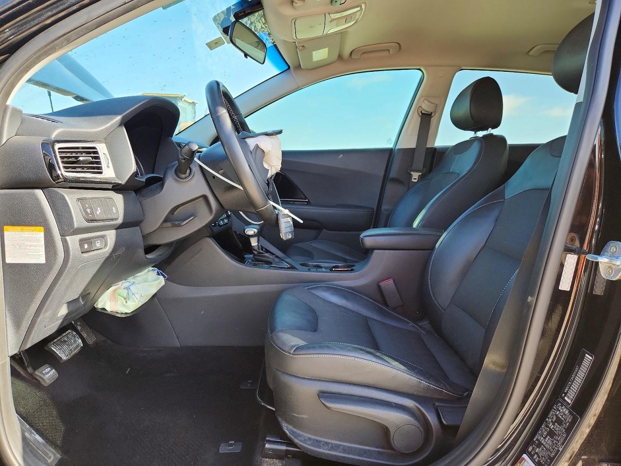 2017 KIA NIRO
