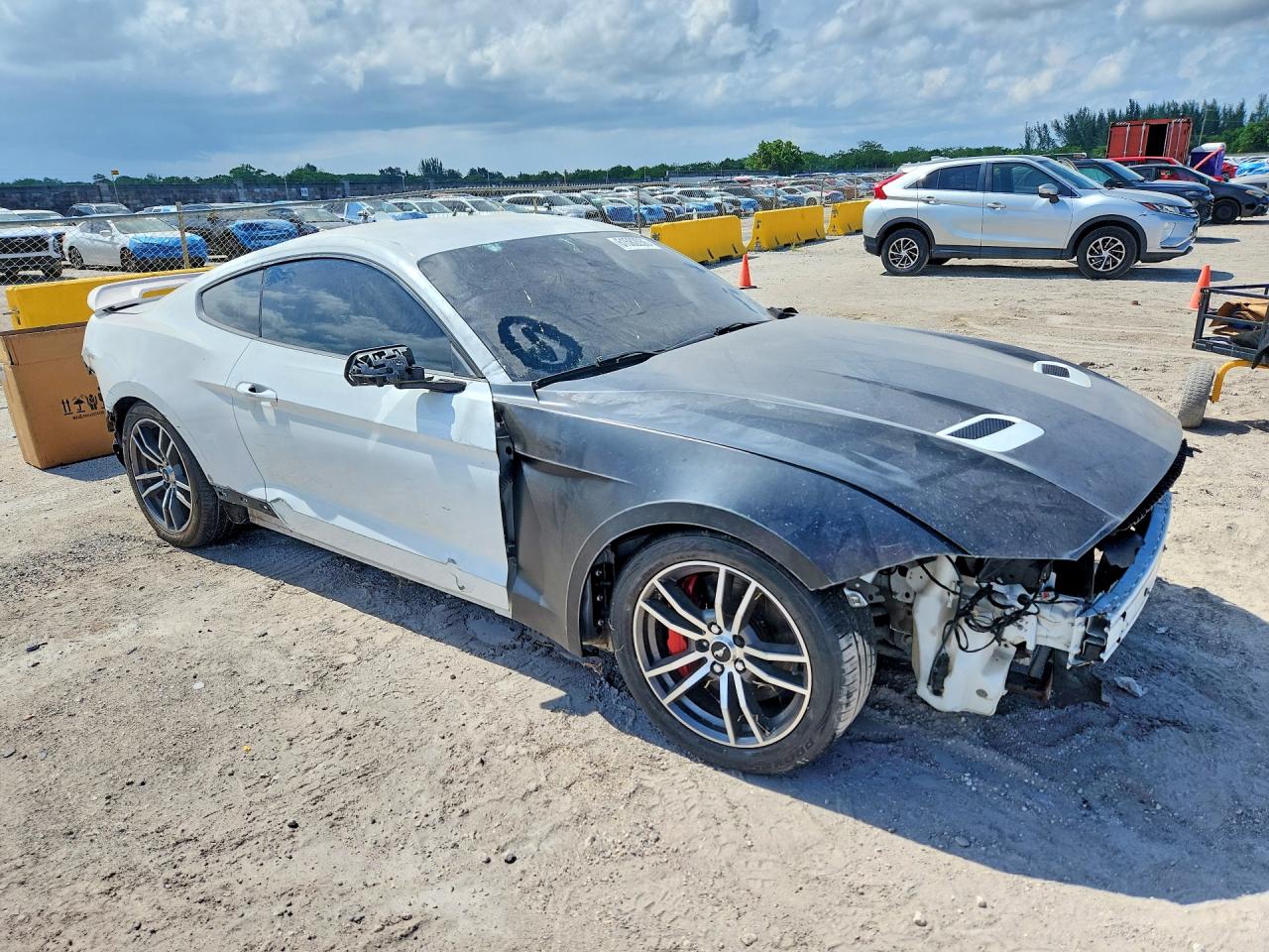 2020 FORD MUSTANG