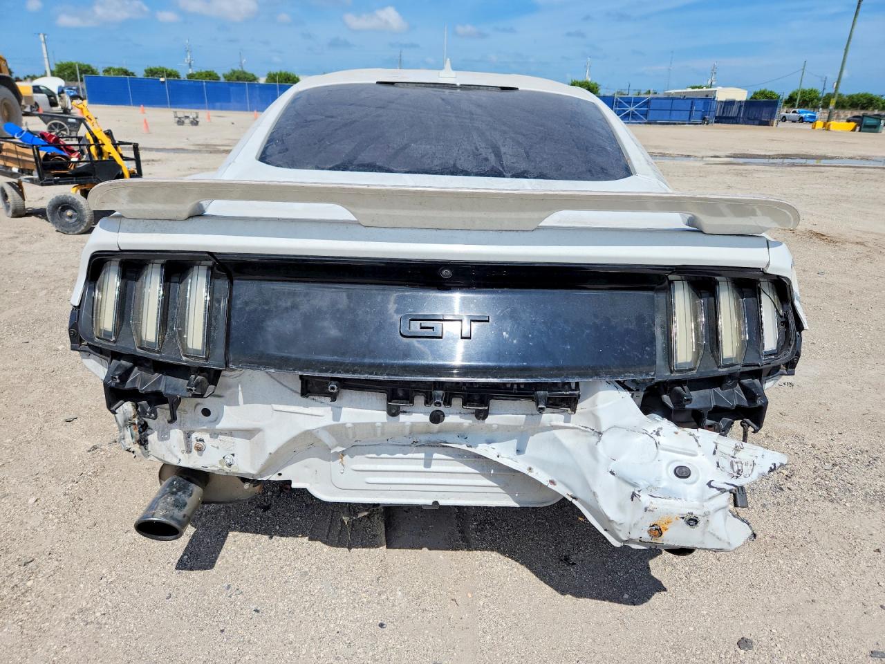 2020 FORD MUSTANG