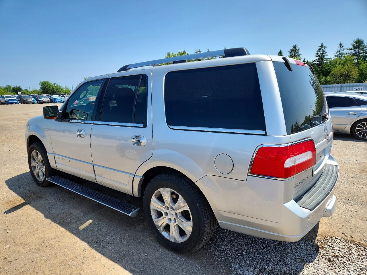 2011 LINCOLN NAVIGATOR