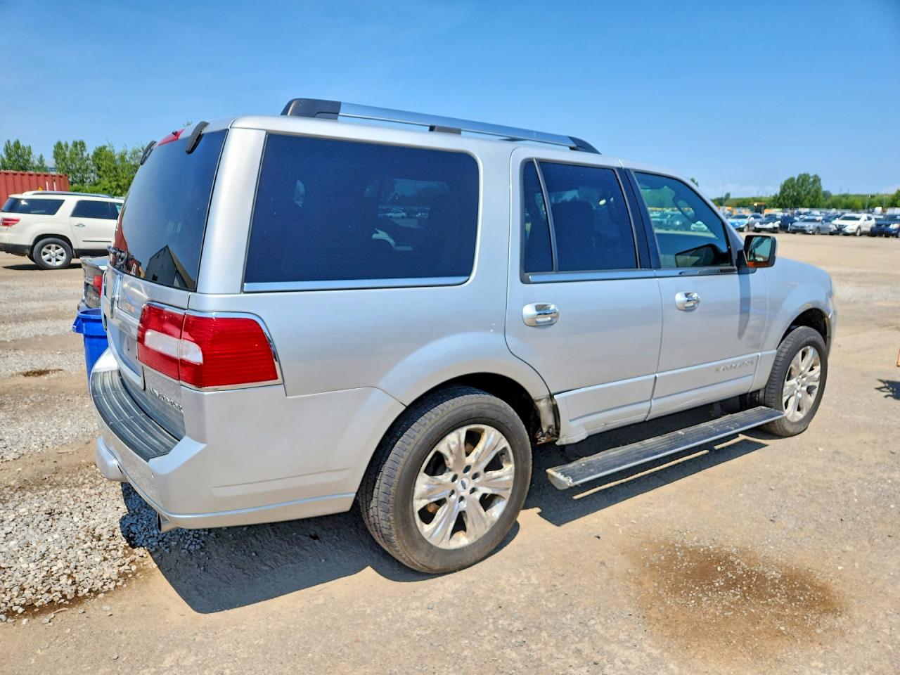 2011 LINCOLN NAVIGATOR