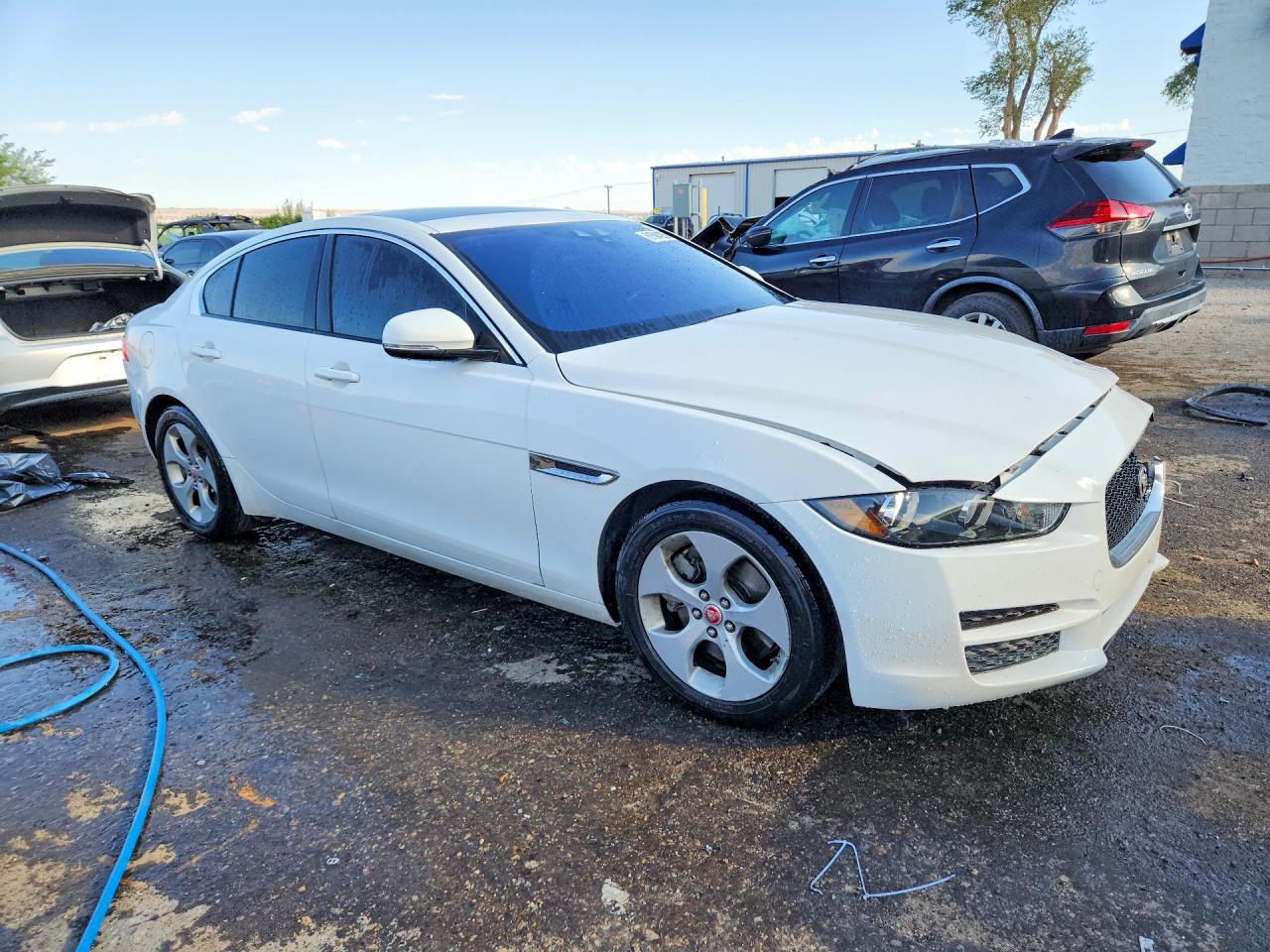 2017 JAGUAR XE