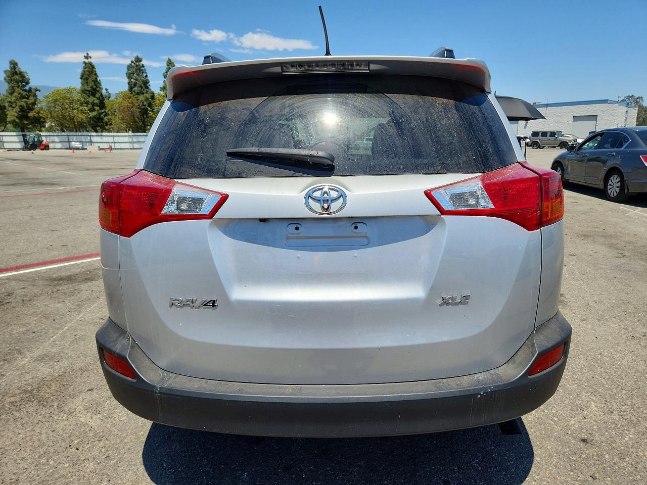 2015 TOYOTA RAV4