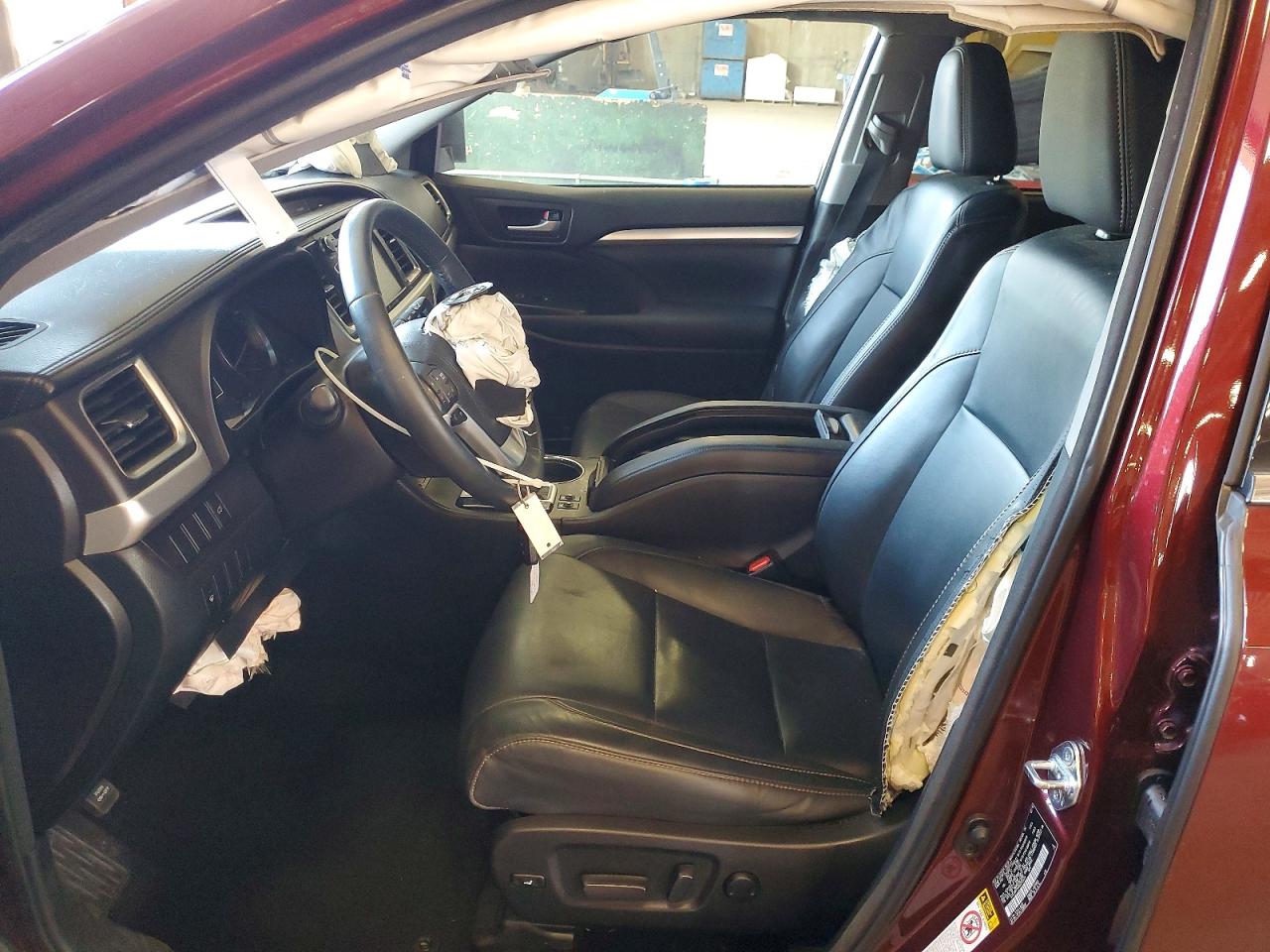 2016 TOYOTA HIGHLANDER