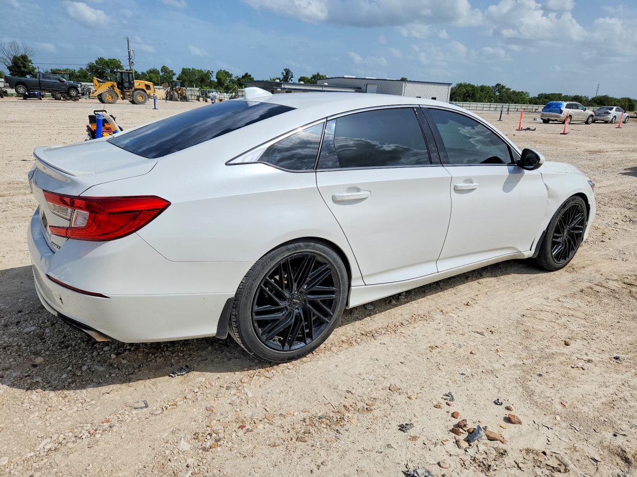 2019 HONDA ACCORD