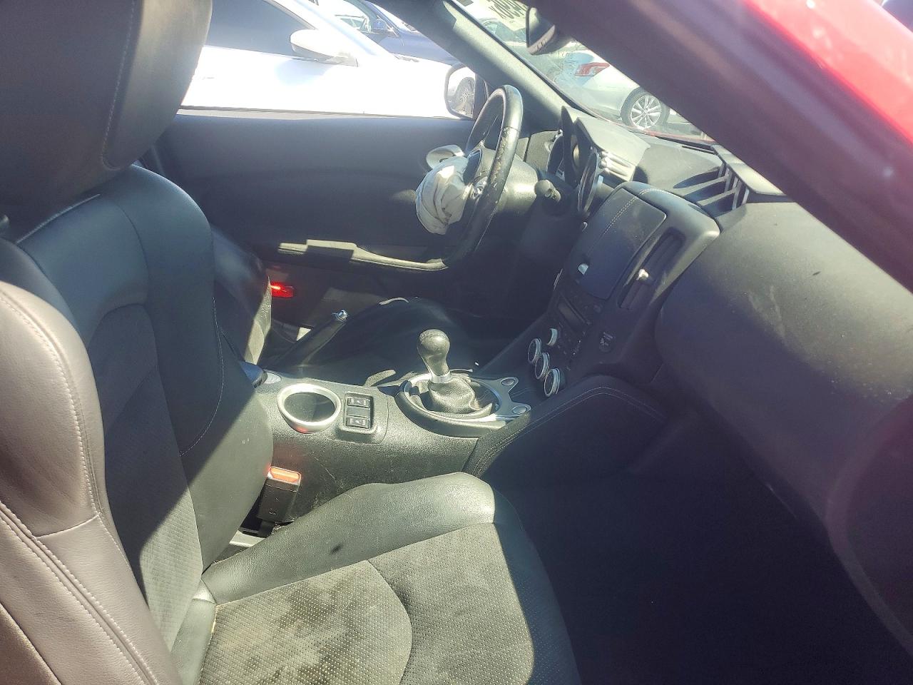 2009 NISSAN 370Z