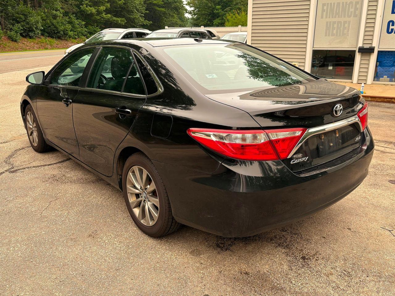2017 TOYOTA CAMRY
