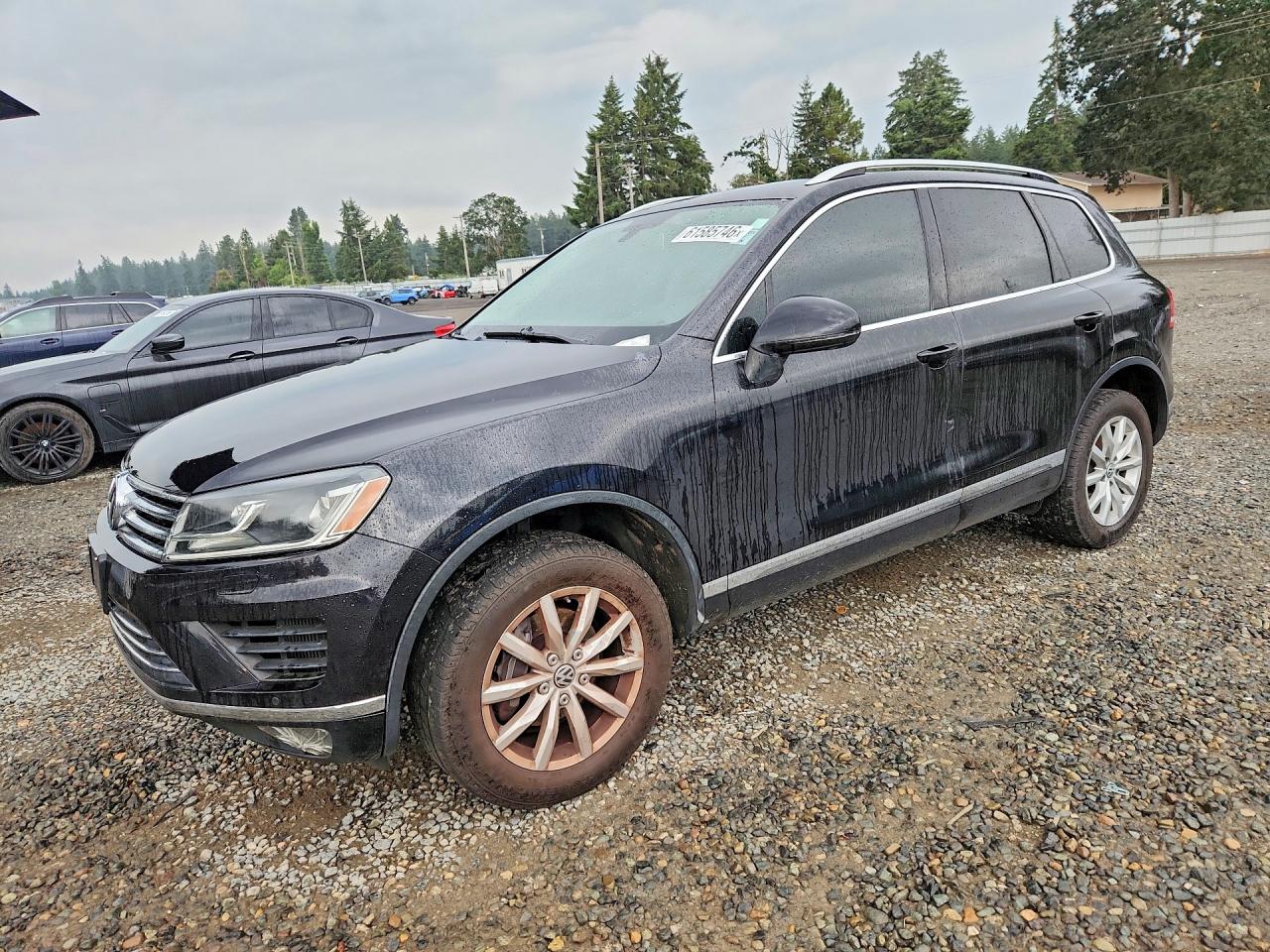 2015 VOLKSWAGEN TOUAREG