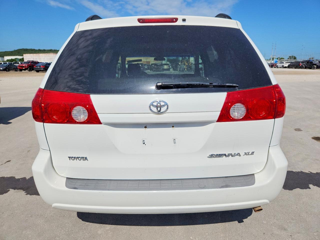 2006 TOYOTA SIENNA