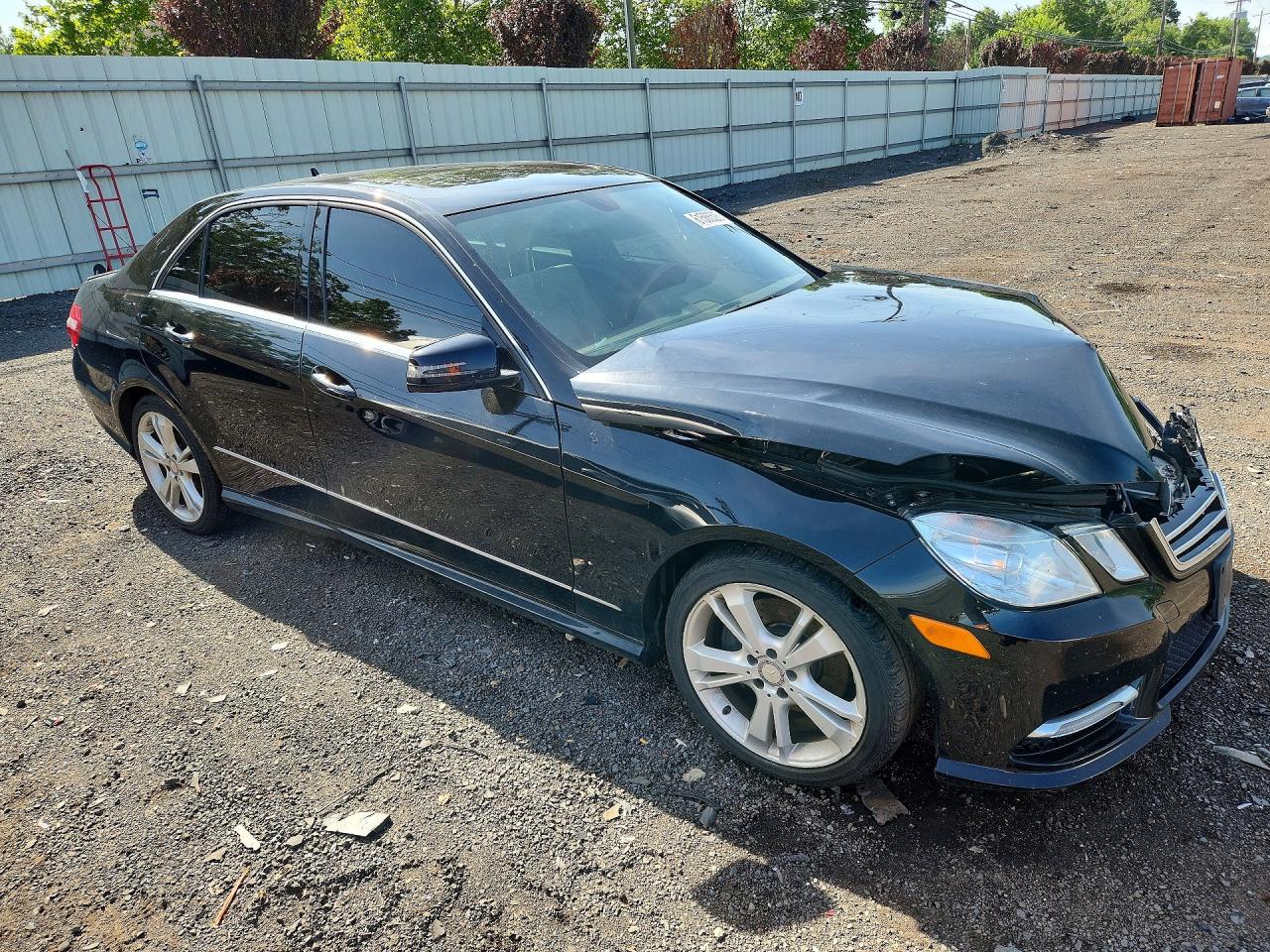 2013 MERCEDES-BENZ E-CLASS