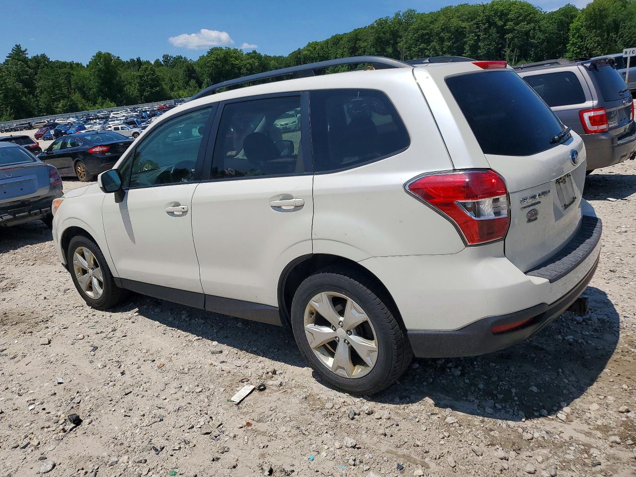 2015 SUBARU FORESTER