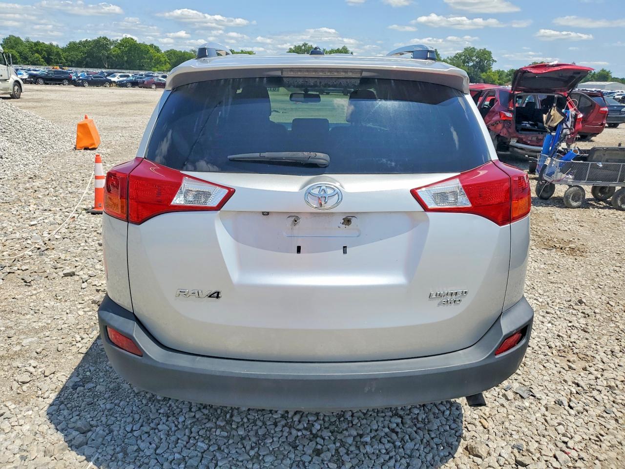 2014 TOYOTA RAV4