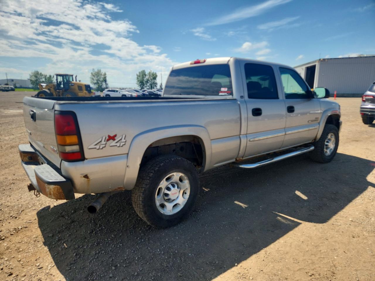 2004 GMC SIERRA