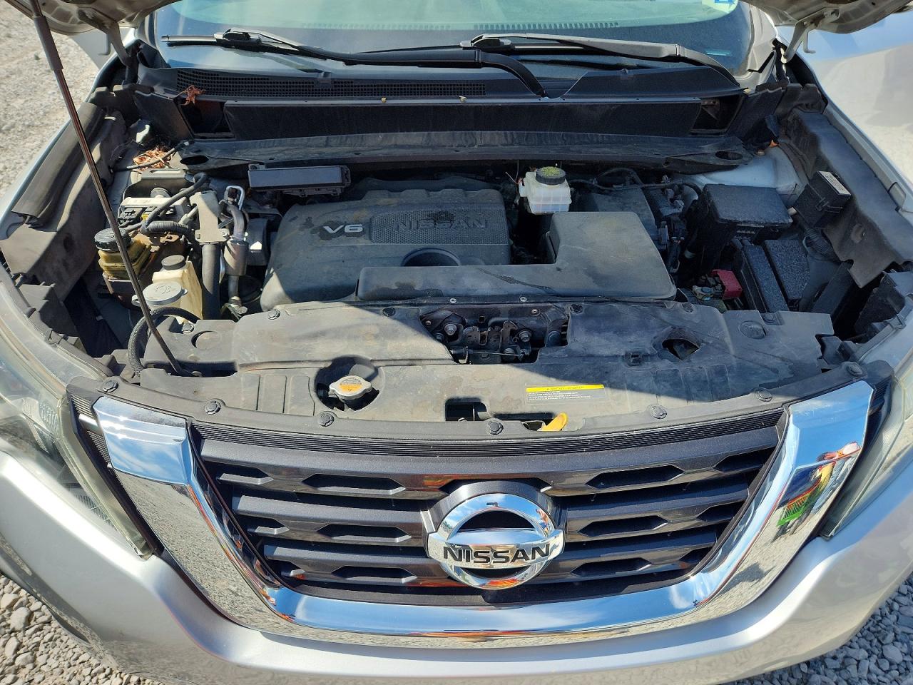 2017 NISSAN PATHFINDER