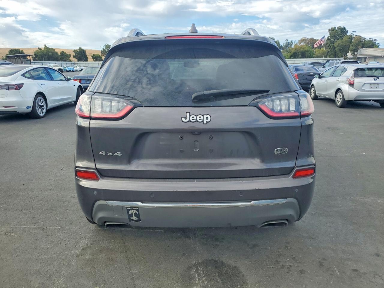2019 JEEP CHEROKEE