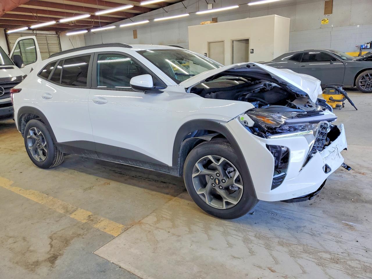 2026 CHEVROLET TRAX