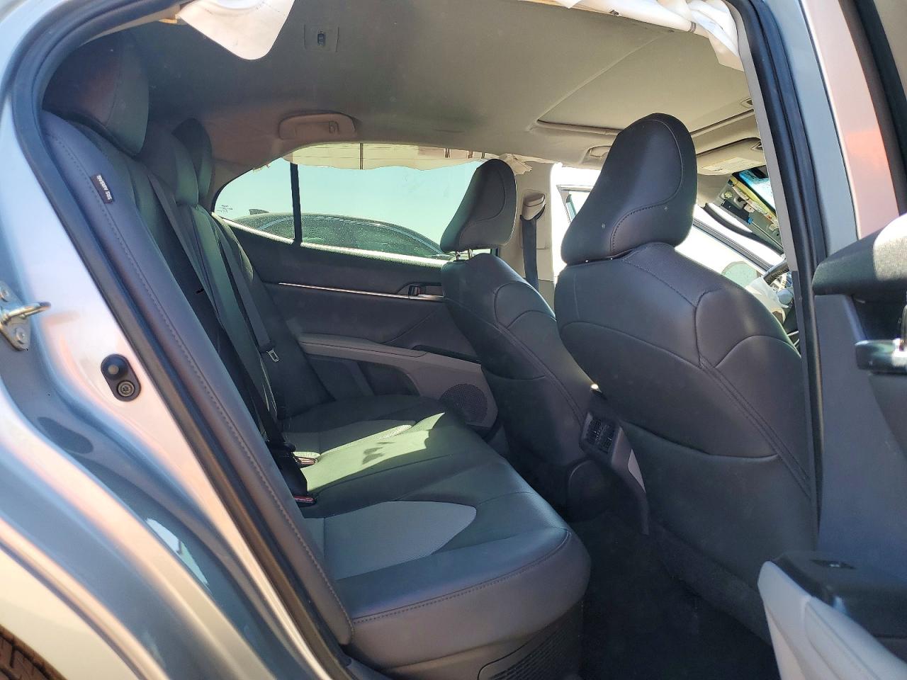 2020 TOYOTA CAMRY