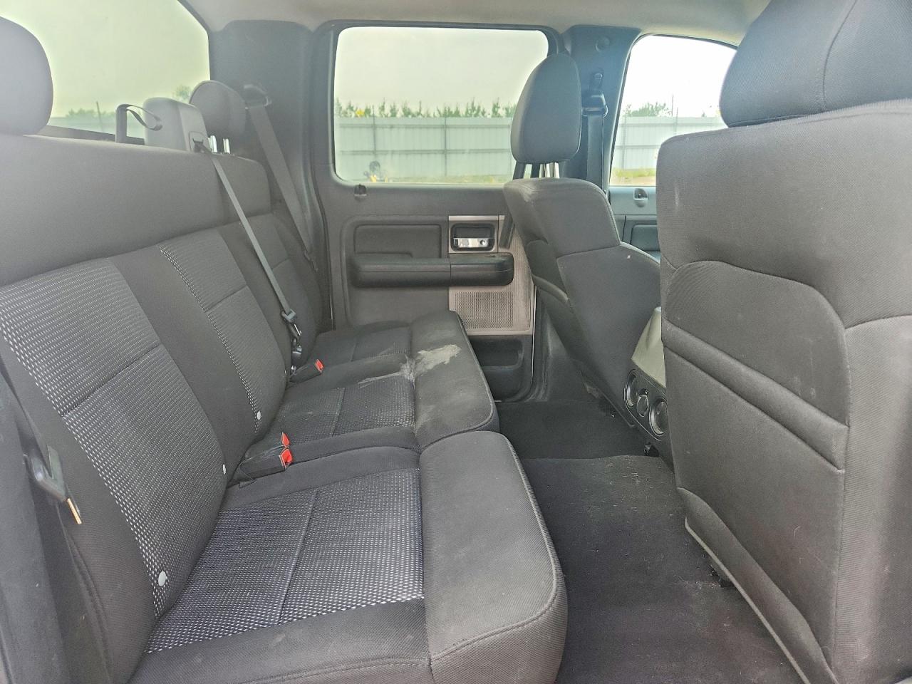 2004 FORD F-150