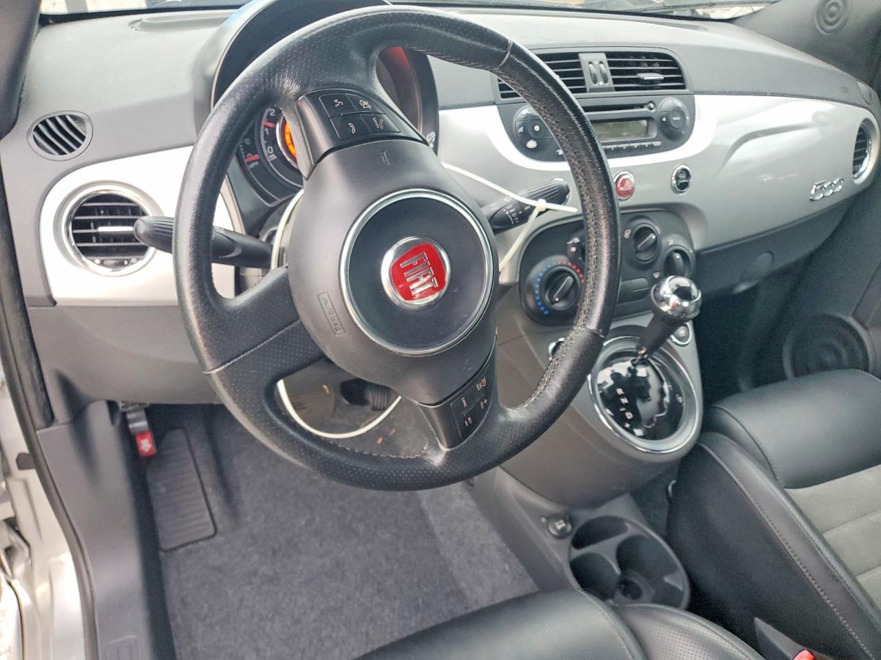 2013 FIAT 500