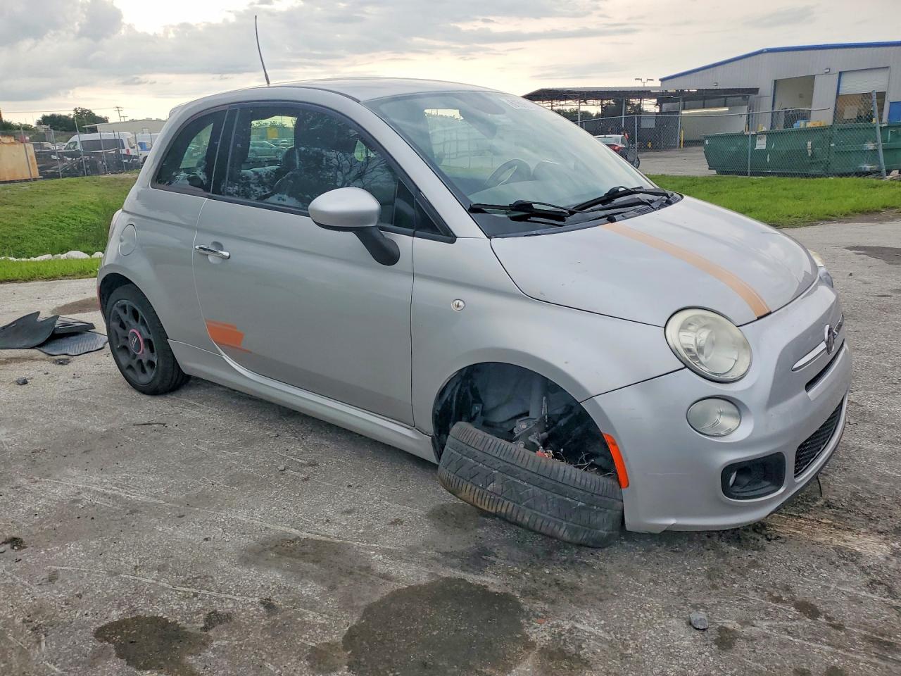 2013 FIAT 500