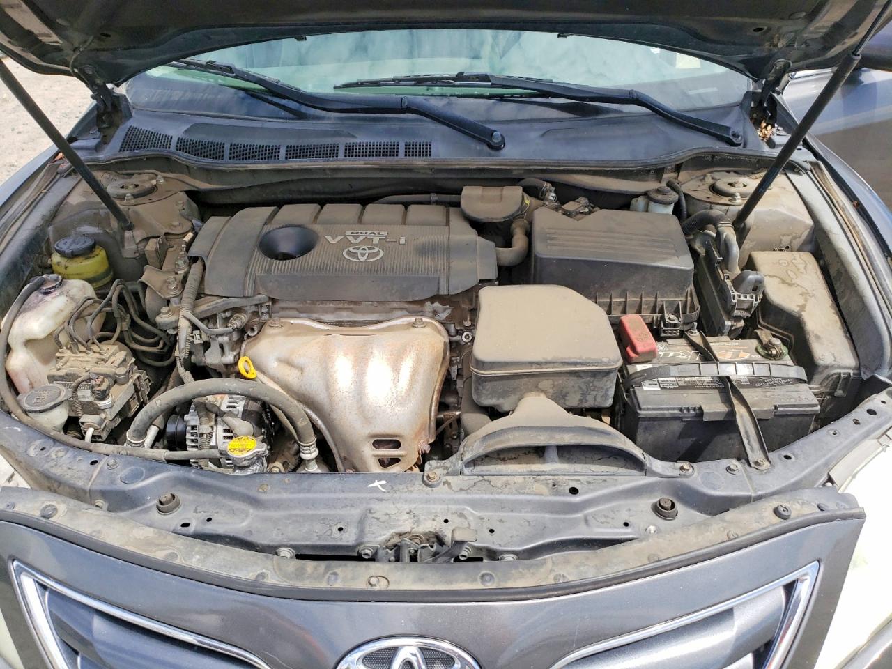 2010 TOYOTA CAMRY