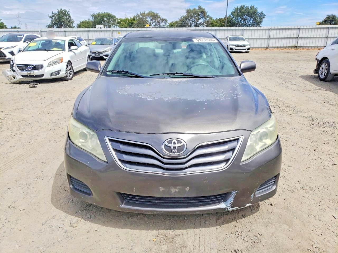 2010 TOYOTA CAMRY