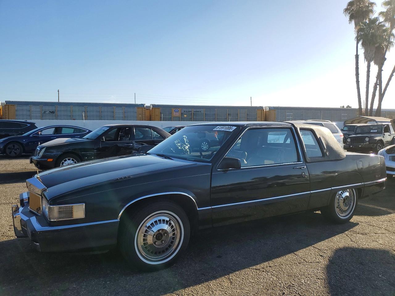 1990 CADILLAC FLEETWOOD
