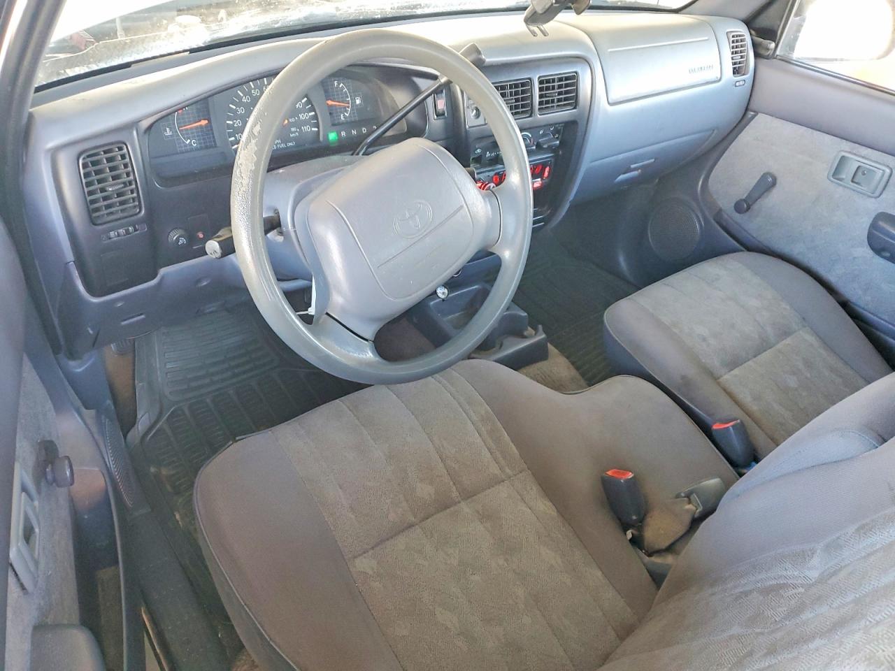 2000 TOYOTA TACOMA