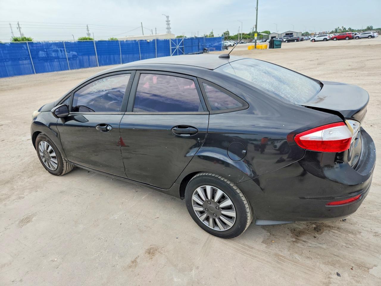 2015 FORD FIESTA