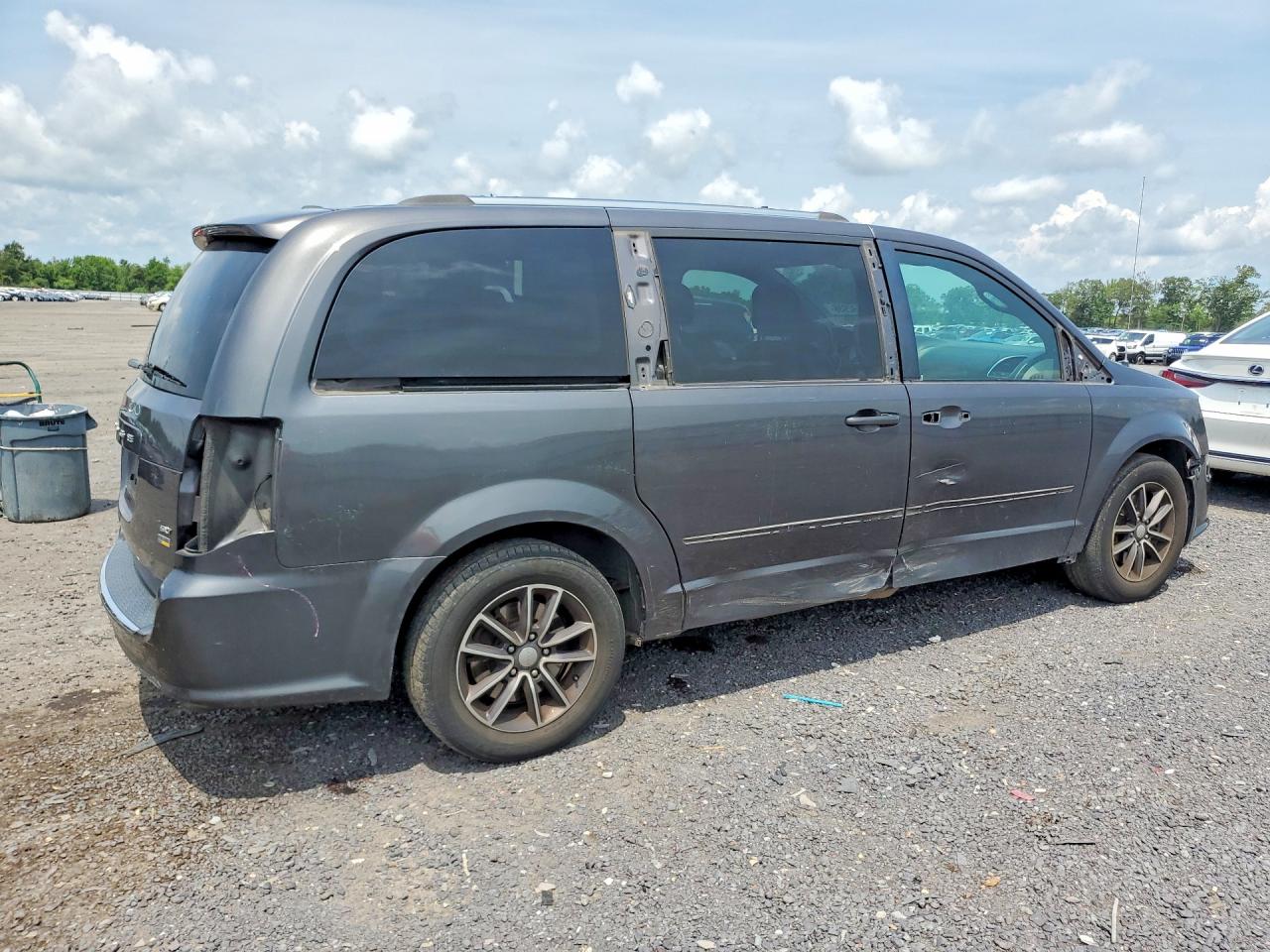 2017 DODGE CARAVAN
