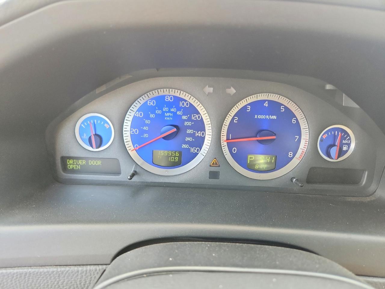 2006 VOLVO V70