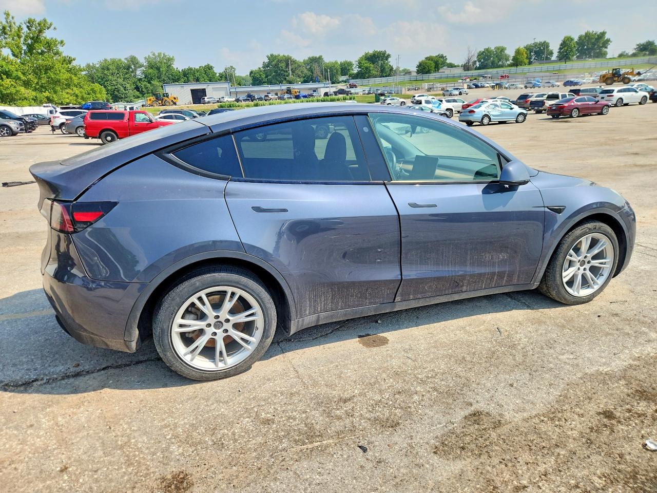2023 TESLA MODEL Y