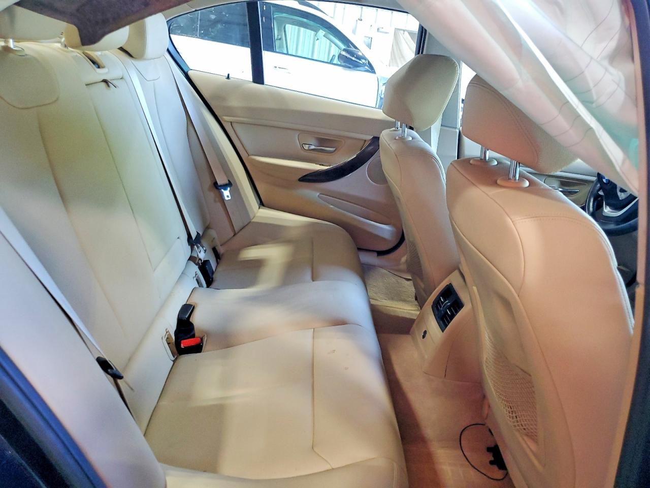 2015 BMW 3 SERIES