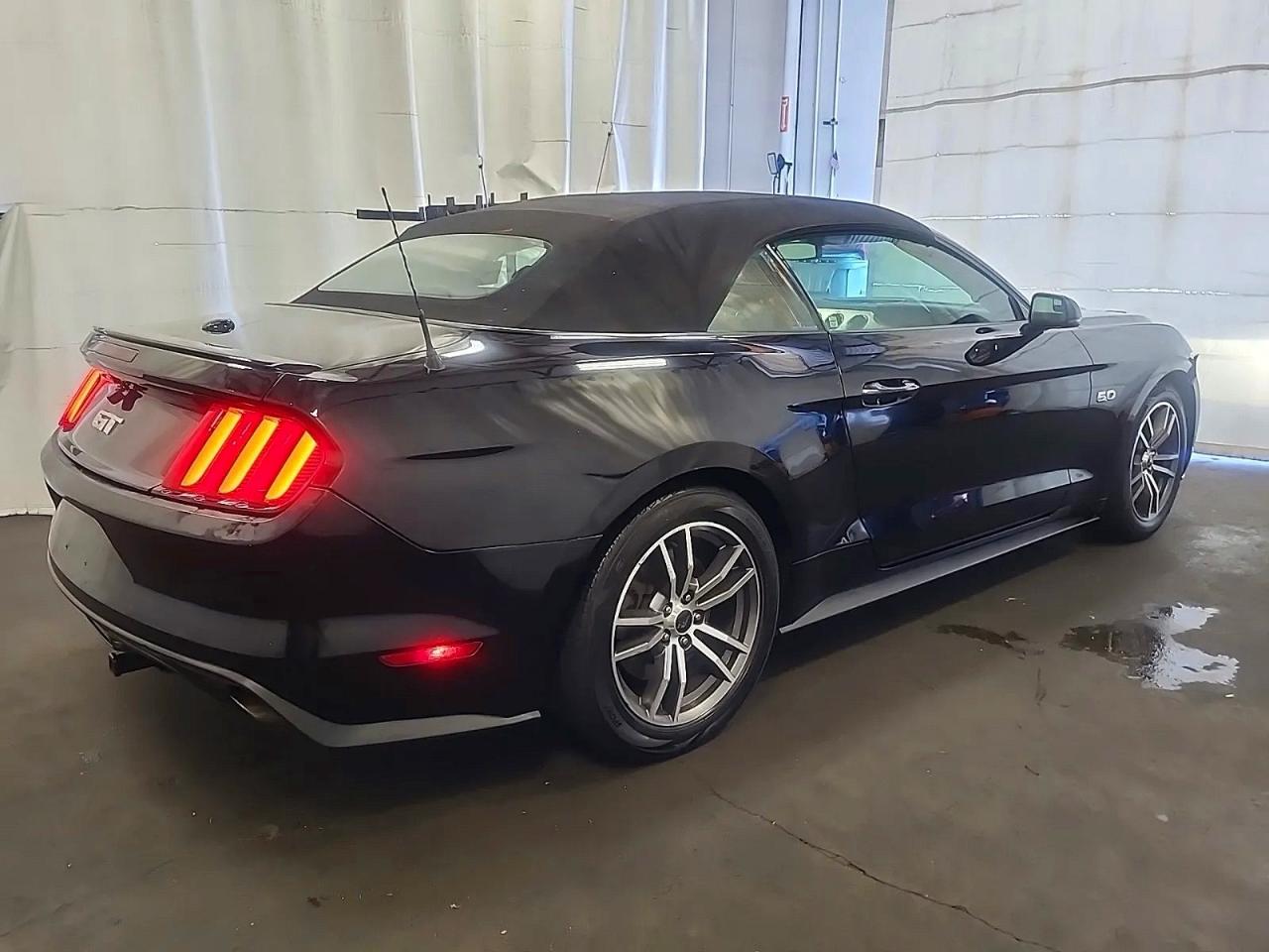 2017 FORD MUSTANG
