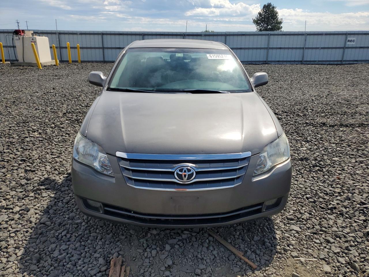 2007 TOYOTA AVALON