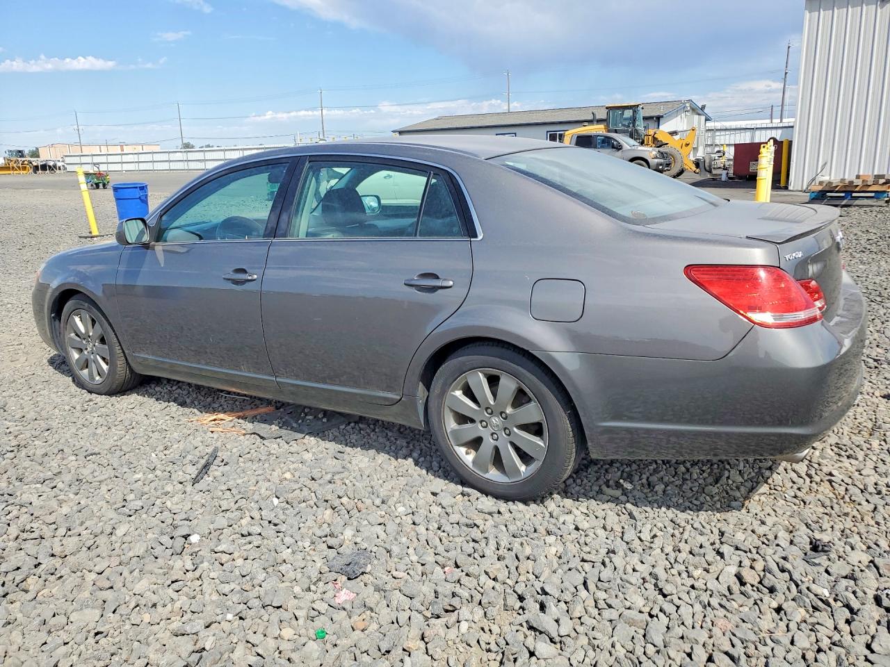2007 TOYOTA AVALON
