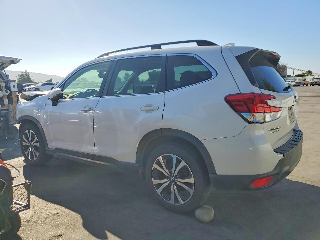 2021 SUBARU FORESTER