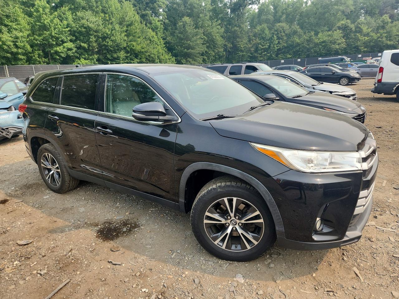 2019 TOYOTA HIGHLANDER